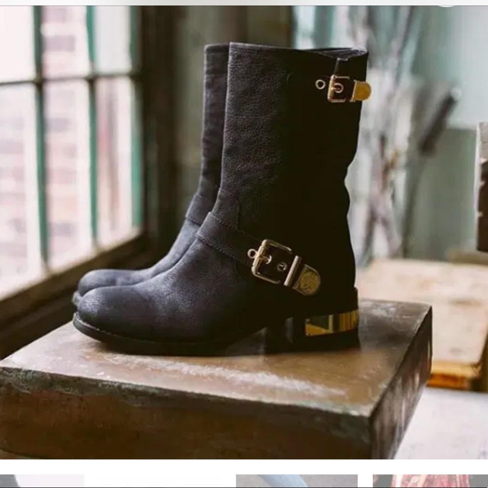 Vince Camuto Winchell Moto Boot!